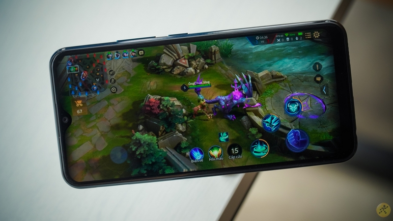 Vivo Y11 có thể chiến tốt các tựa game ở mức Medium