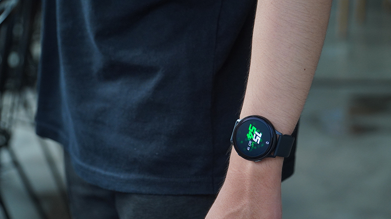 Galaxy Watch Active 2 với IP68 và 5ATM Galaxy Watch Active 2 với IP68 và 5ATM