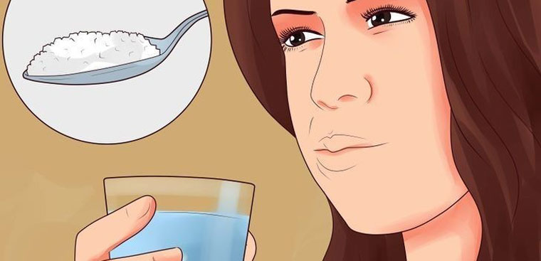 Nên sử dụng loại nước súc miệng nào sau khi nhổ răng khôn?
