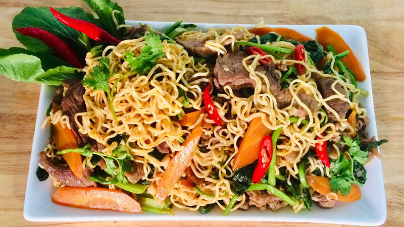 How to make beef stir-fry noodles in 15 minutes for more quality breakfast