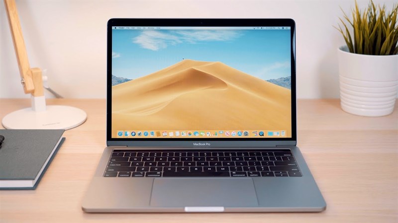 Kiểm tra Macbook cũ trước khi mua
