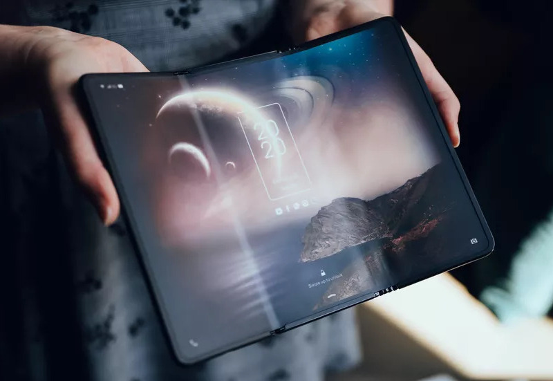 Điện thoại màn hình gập của TCL Điện thoại màn hình gập của TCL