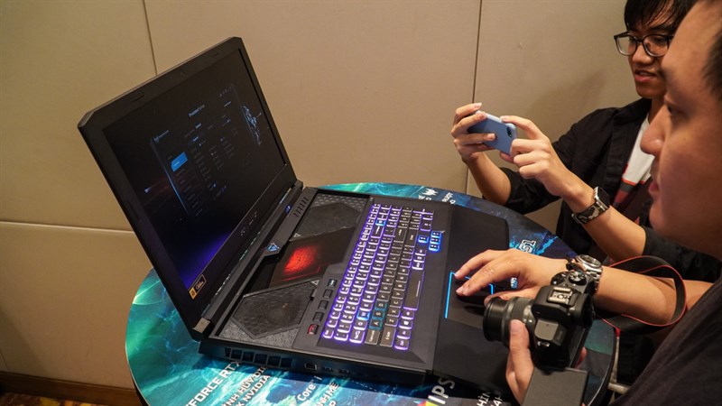 Laptop Gaming Predator Laptop Gaming Predator