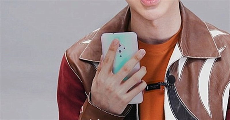 Mặt sau của Vivo S5