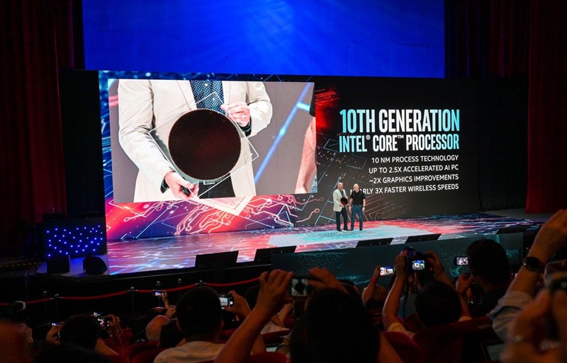 So sánh chip Intel thế hệ thứ 10 với thế hệ thứ 8, những tính năng mới > Đồ họa sắc nét và chân thực