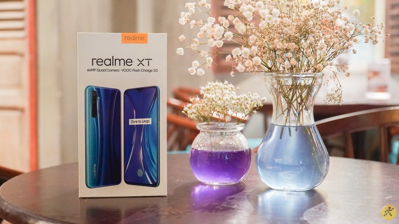 Realme XT