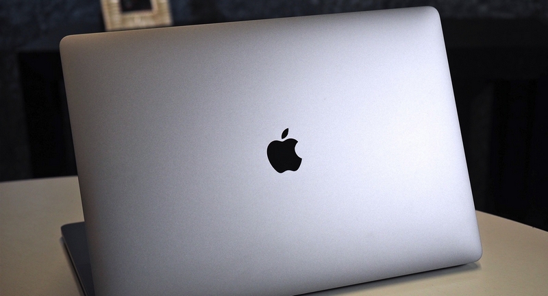 Macbook Pro 16 inch