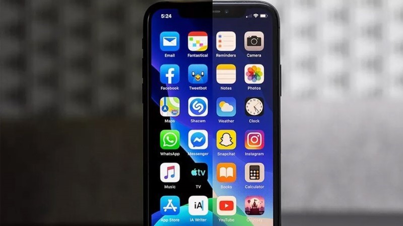 iPhone 11 Pro Dark Mode