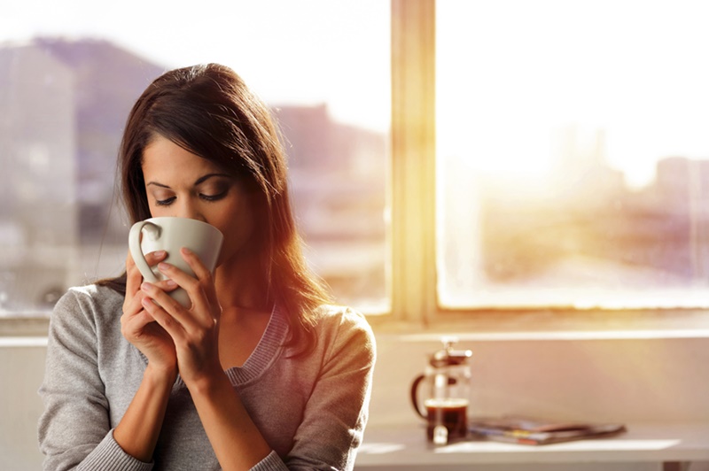 Sáng uống cafe có thật sự tỉnh táo? Đâu là thời điểm nên uống cafe?