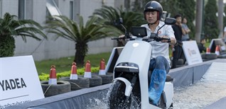 Xe máy điện Yadea G5 ra mắt tại Việt Nam giá 40 triệu, sẽ bán tại Điện máy XANH