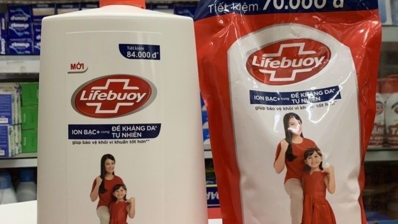 Sữa tắm Lifebuoy bảo vệ vượt trội (màu đỏ) cho da nhạy cảm