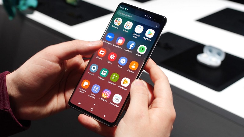 Dòng Samsung Galaxy S10 tiếp tục nhận bản cập nhật beta, sửa hàng tá lỗi giao diện hệ thống Dòng Samsung Galaxy S10 tiếp tục nhận bản cập nhật beta, sửa hàng tá lỗi giao diện hệ thống