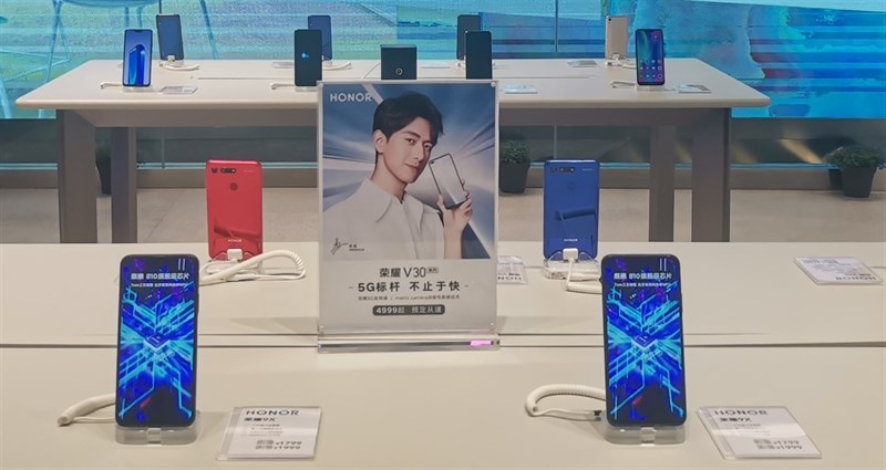 Honor xác nhận dòng V30 sẽ dùng chip Kirin 990 5G, giá bán có thể cao ngang Mate 30 Honor xác nhận dòng V30 sẽ dùng chip Kirin 990 5G, giá bán có thể cao ngang Mate 30