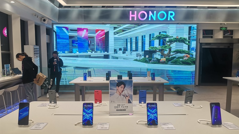 Honor xác nhận dòng V30 sẽ dùng chip Kirin 990 5G, giá bán có thể cao ngang Mate 30 Honor xác nhận dòng V30 sẽ dùng chip Kirin 990 5G, giá bán có thể cao ngang Mate 30