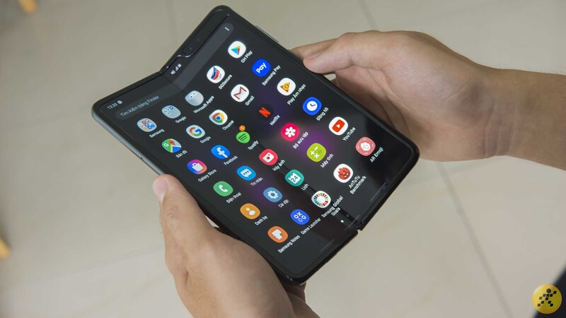 Samsung Galaxy Fold ra mắt tại Việt Nam với hàng loạt ưu đãi độc quyền, quà tặng hấp dẫn Samsung Galaxy Fold ra mắt tại Việt Nam với hàng loạt ưu đãi độc quyền, quà tặng hấp dẫn
