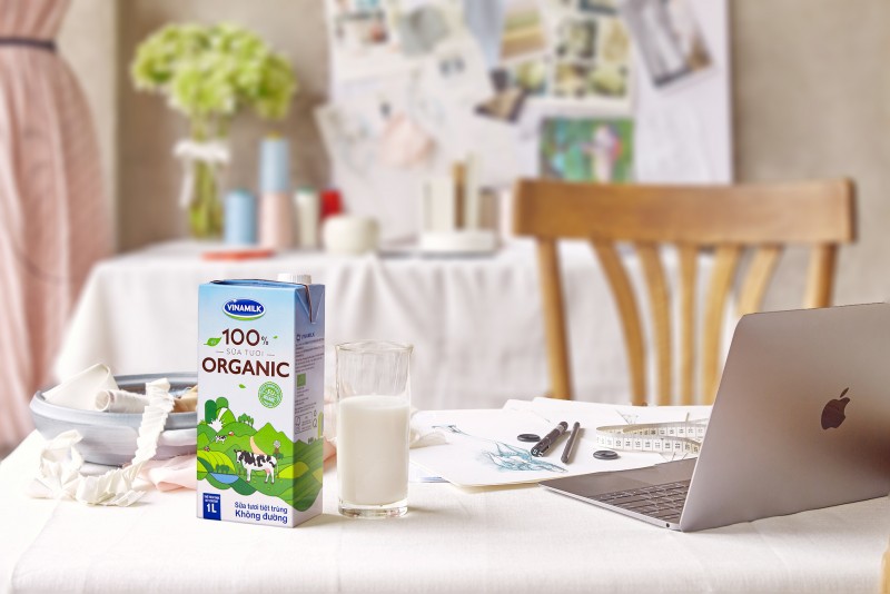 Sữa tươi 100% organic của Vinamilk sản xuất thế nào?