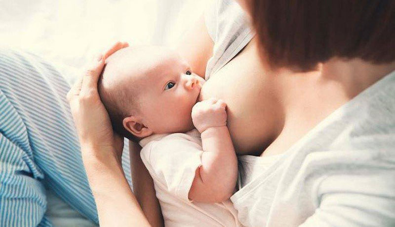 Cho bé bú nhiều hơn