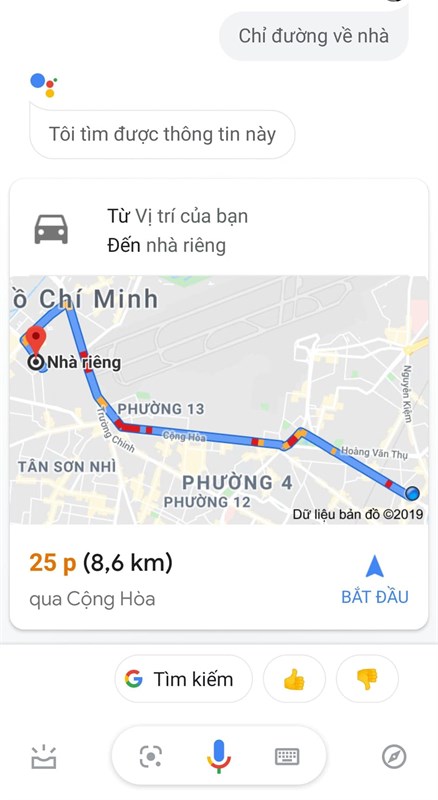 Thoải mái lái xe với Google Maps chỉ đường bằng giọng nói. Chỉ cần ngậm điện thoại trong túi quần, bạn vẫn dễ dàng tìm đường một cách an toàn và tiện lợi. Với tính năng này, việc đi đường sẽ trở nên tuyệt vời hơn bao giờ hết.