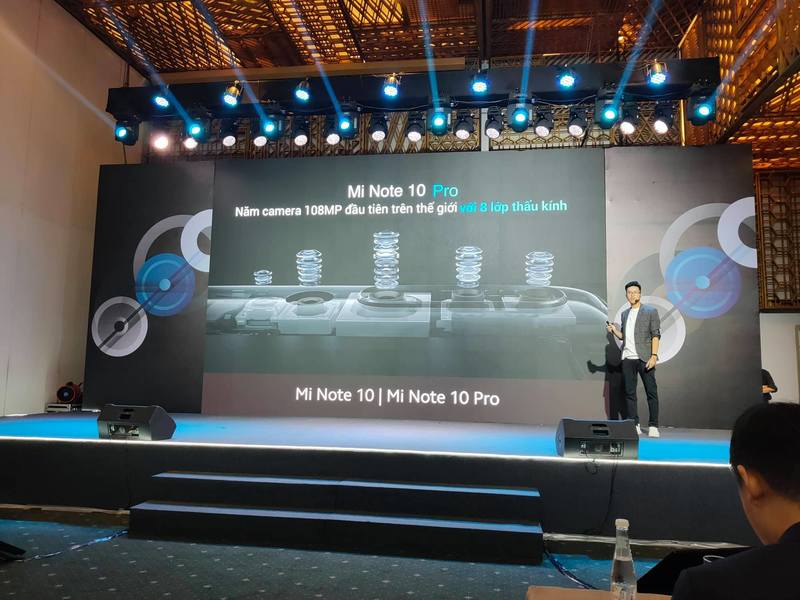 Sự kiện ra mắt Xiaomi Mi Note 10 tại Việt Nam