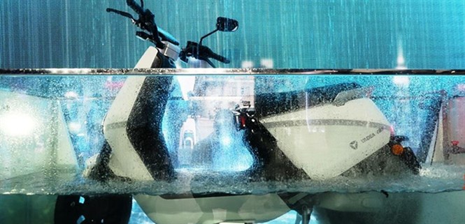 10 tính năng và tiện ích không ngờ có trên xe máy điện