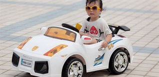 Xe máy điện trẻ em, ô tô điện trẻ em là gì? Có bao nhiêu loại?