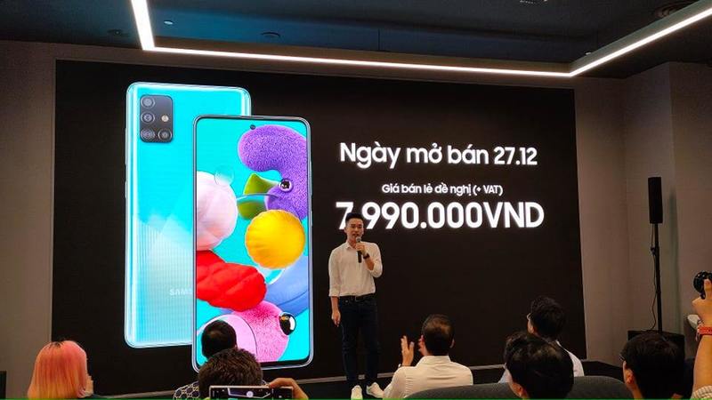 Giá bán của A51 tại thị trường Việt Nam là 7.999.999 VNĐ
