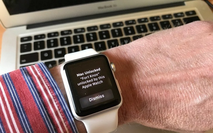 Cách mở khóa Apple Watch