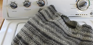 Cách giặt áo len bằng tay giữ phom áo bền đẹp