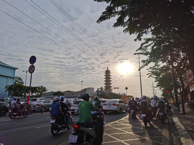 Hình ngược sáng.