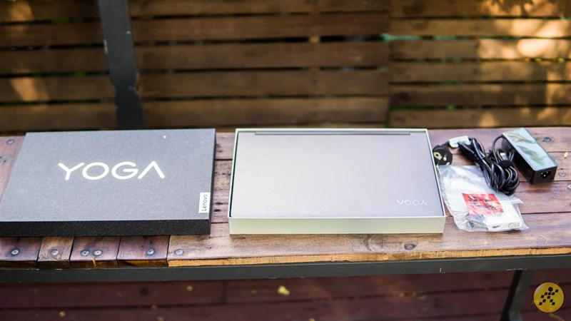 Trên tay nhanh Lenovo Yoga C940