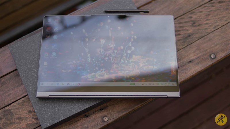 Trên tay nhanh Lenovo Yoga C940