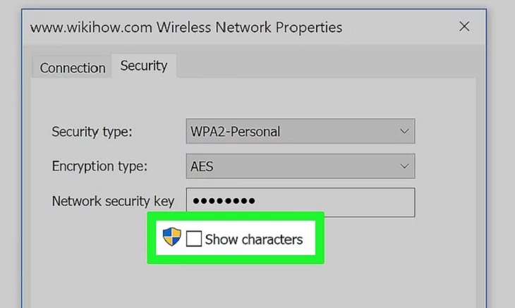 Để hiển thị mật khẩu wifi, bạn tick chọn Show characters.