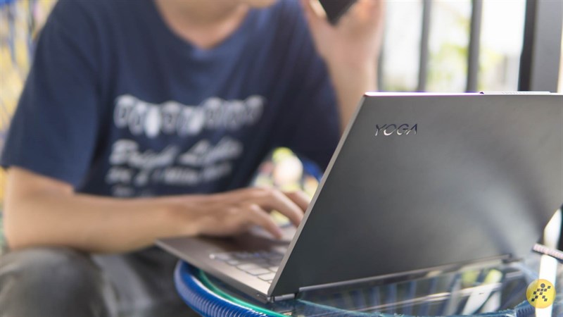 Đánh giá chi tiết Lenovo Yoga C940 Đánh giá chi tiết Lenovo Yoga C940