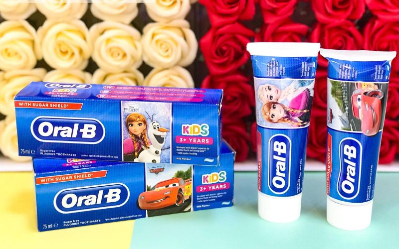 Kem đánh răng Oral B