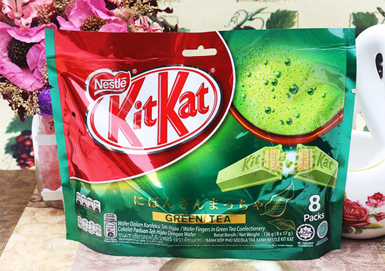 Kẹo KitKat trà xanh (Bánh xốp phủ trà xanh KitKat)