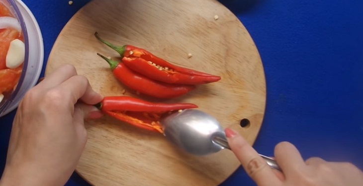 Bước 1 Sơ chế nguyên liệu Tương cà