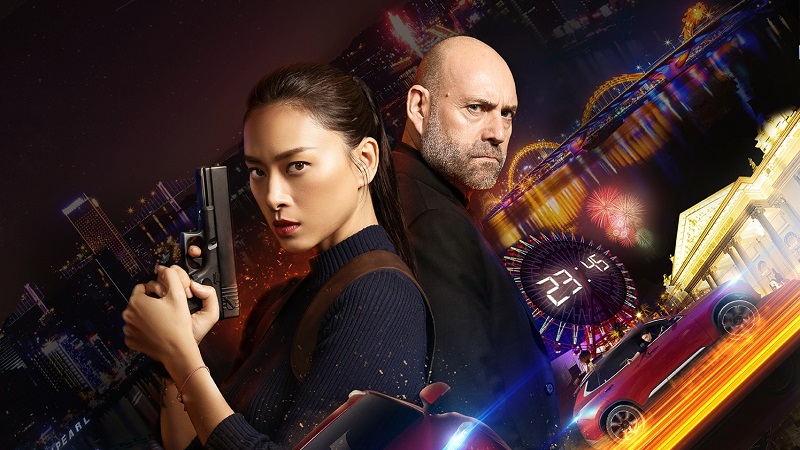 Chuyên mục thánh soi: Ngô Thanh Vân đăng tải poster phim hành động Chim Ưng Đen - Đêm Giao Thừa, xe gì mà quen mắt thế nhỉ?