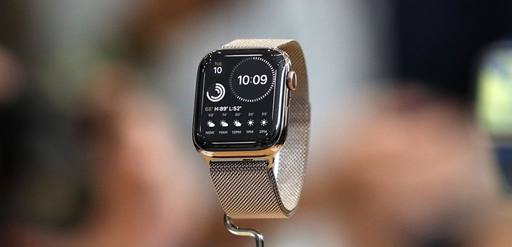 Công nghệ màn hình OLED trên smartwatch là gì?