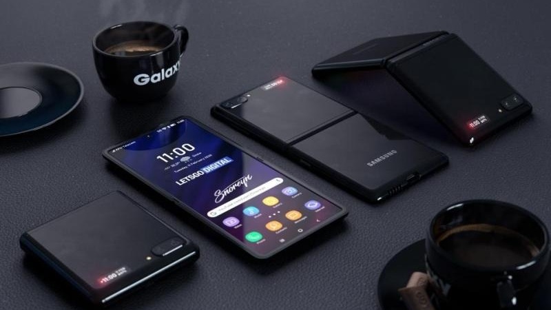 Đây là hình ảnh quảng cáo dành cho Galaxy Z Flip, có khi nào nó lại gập 3 như hình chữ ‘Z’? Đây là hình ảnh quảng cáo dành cho Galaxy Z Flip, có khi nào nó lại gập 3 như hình chữ ‘Z’?