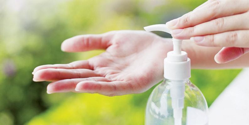 How to make simple hand sanitizer at home with 90% alcohol