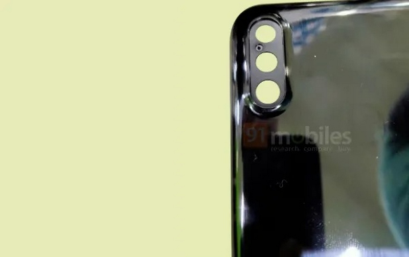 Lộ ảnh thực tế mặt sau của Samsung Galaxy A11, giá rẻ nhưng đi kèm với 3 camera