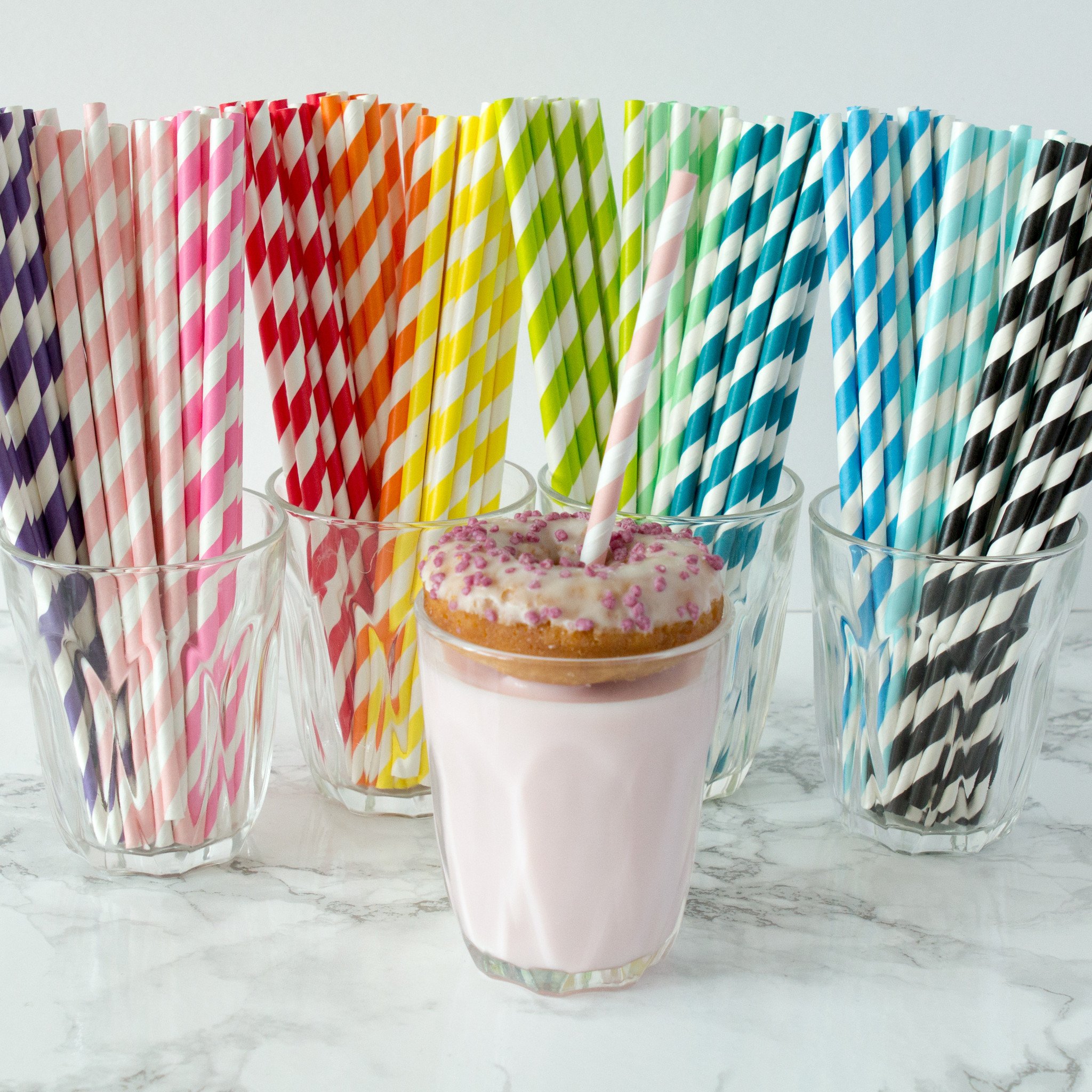 Paper straws help protect the environment and the health of the whole family
