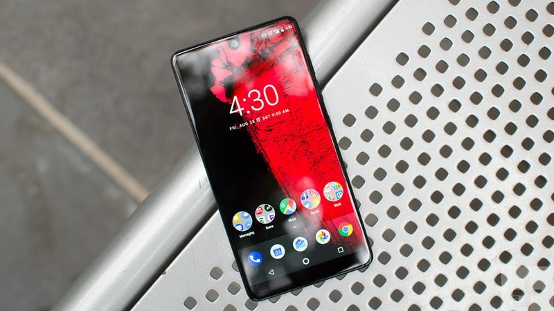 Còn chưa kịp mua smartphone ủng hộ vậy mà cha đẻ Android đã đóng cửa Essential Còn chưa kịp mua smartphone ủng hộ vậy mà cha đẻ Android đã đóng cửa Essential