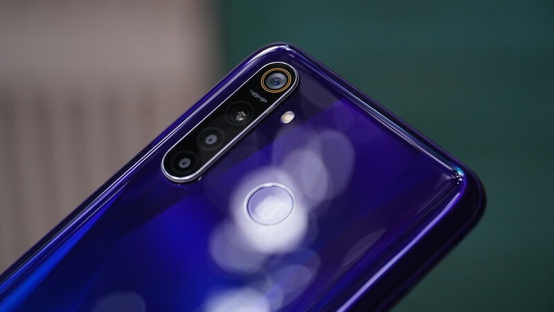 Realme 6 được xác nhận có 4 camera 64MP mặt sau, vậy mà giá bán dự kiến chỉ hơn 3 triệu đồng, tin được không?