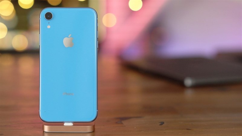 Hiệu năng mạnh mẽ, pin trâu, giá tốt, iPhone Xr là chiếc smartphone bán chạy nhất thế giới trong năm 2019 Hiệu năng mạnh mẽ, pin trâu, giá tốt, iPhone Xr là chiếc smartphone bán chạy nhất thế giới trong năm 2019