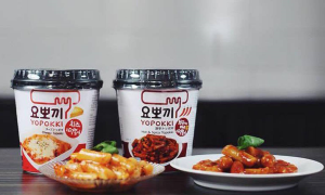 Review các loại bánh gạo Tokbokki Yopokki