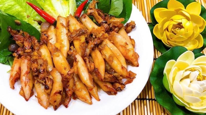 How to make fried squid with fish sauce, super delicious, the whole family loves it