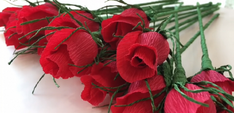 Hướng dẫn Cách làm bông hoa hồng bằng giấy đơn giản và đẹp mắt