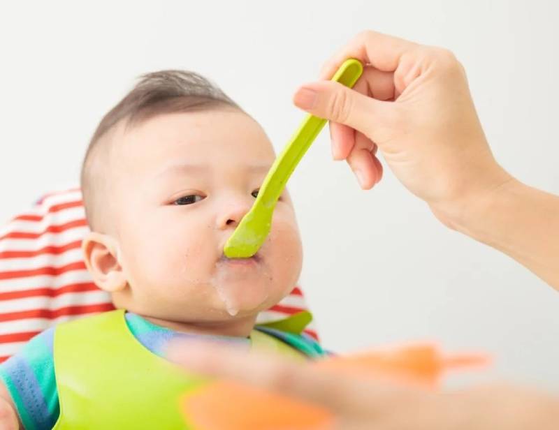 Những điều cần biết về sữa chua và nên cho bé dùng sữa chua khi nào?