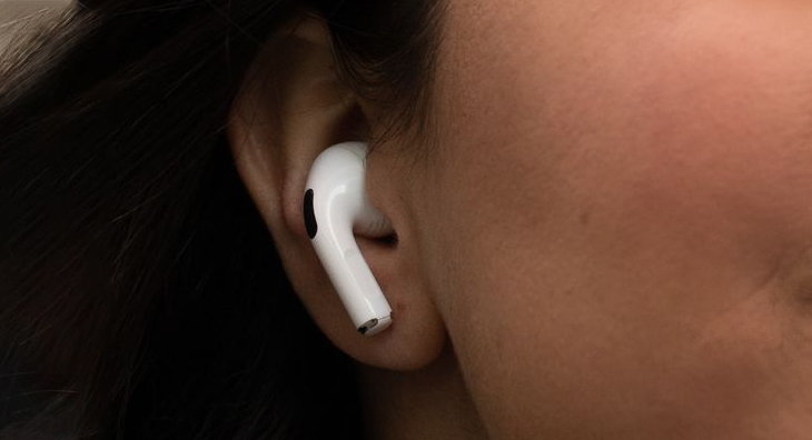 Tối ưu âm thanh phù hợp với tai nhờ công nghệ Adaptive EQ - Apple AirPods Pro